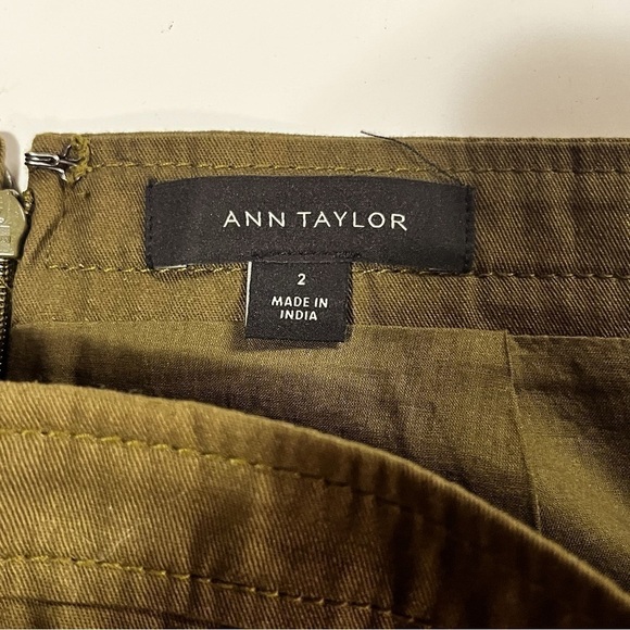 Ann Taylor Olive green Enbroidered A line lined Skirt pockets boho  size 2 - Picture 4 of 8